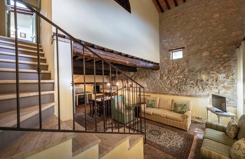 Simignano Apartment | Le Mascie Country House