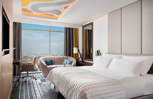 Dhaka Resort | Le Meridien Dhaka