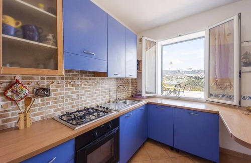 Torrazza Apartment | Le Mimose 6 Pax - Three Bedroom Apartment, Sleeps 6