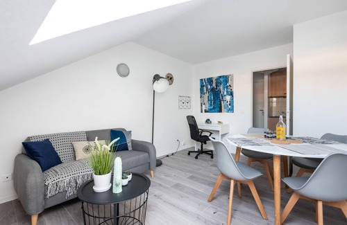 Gorge de Loup Apartment | Le Monnet - Cosy 2-Person Apartment near Metro Gorge de Loup