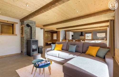 Queige House | LE MONT - QUEIGE - Gîte