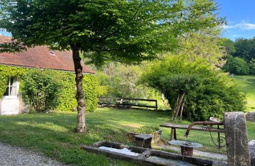 Saint-Germain-le-Rocheux Bed & Breakfast | Le moulin de Saint Germain