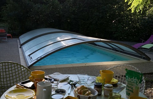 Saint-Jean-et-Saint-Paul House | Le Moulin de Gauty - bed and breakfast