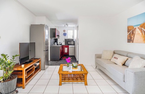 La Saline Les Bains Apartment | Le Murmure des Vagues - Clim, lagoon 300 m away, sleeps 6.