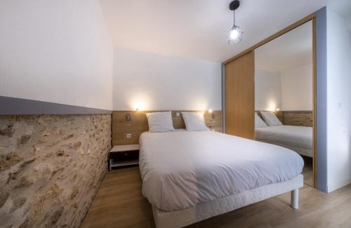 Saint-Cheron Apartment | Le Nid Douillet ~ Confort ~ Parking ~ Terrasse