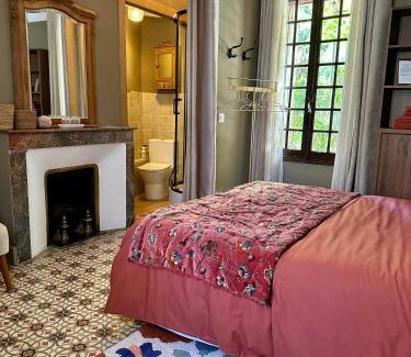 Bernis Bed & Breakfast | Le Numéro 10