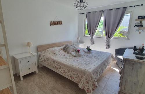 Cul de Sac Villa | Le Paradis