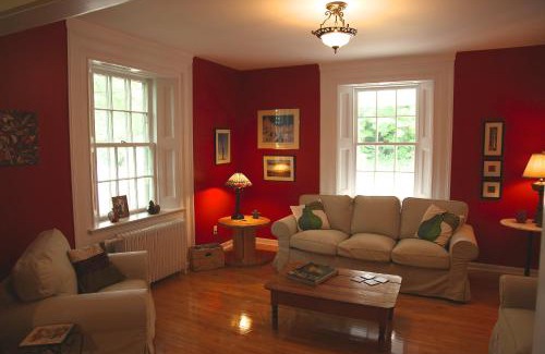Cowansville Bed & Breakfast | Le Passe-Partout