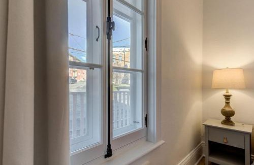 Quartier 5-4 Apartment | Le Patrimonial