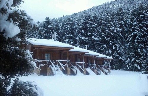 Kalavrita Ski Chalet | Le Petit Chalet - YOUR LUXURY CHALET ESCAPE