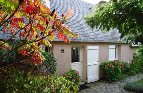 Barneville-Carteret House | Le Petit Hameau - Close to the beach and the town of Carteret - 2 bedrooms
