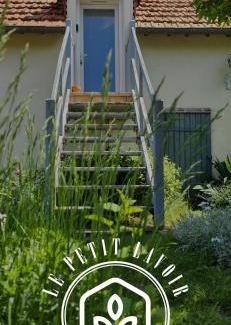 Mayet Apartment | Le Petit Lavoir - Joli studio à Mayet
