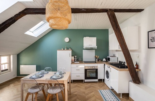 Centre Apartment | LE PETIT MARIUS - Cocon au cœur du centre-ville historique