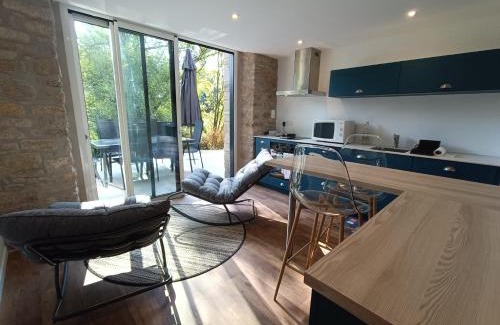 Ploudalmezeau House | le petit moulin de Kerloroc