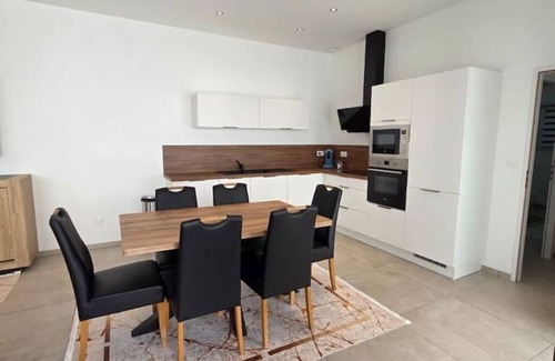 Frethun House | Le Petit Paradis - Quiet, comfortable and sunny