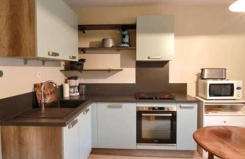 Savignac-les-Ormeaux Apartment | Le petit skieur