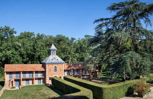 Marssac-sur-Tarn House | Le Pigeonnier, prestigious gite on the ground floor