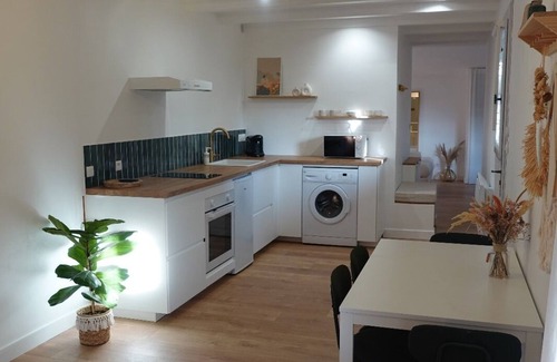 Saint-Siffret Apartment | Le Pistoulet - Quiet apartment with pool and terrace