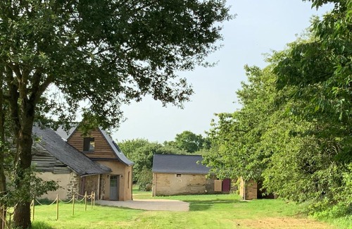 Chateau-Gontier House | LE PLESSIS AUX OISEAUX