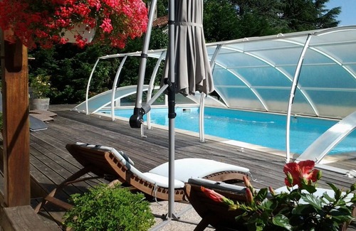 Menesplet House | Le Puits des Lucques Chambres d'Hotes