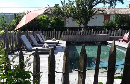 Champagne-Saint-Hilaire House | Le Relais du Haras