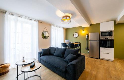 Laval Apartment | Le Rennes - Bel appartement tout confort plein centre