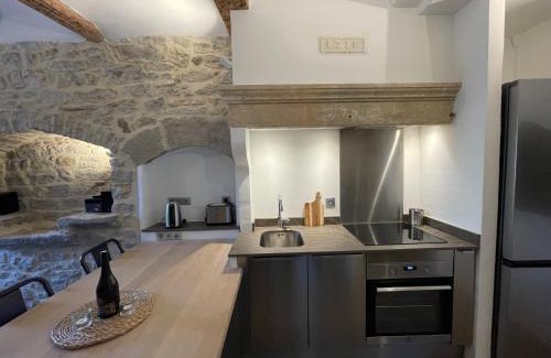 Notre-Dame-de-Londres House | Le Repaire du Pic, gîte de charme 3 étoiles