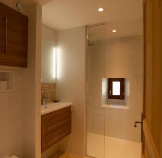 Notre-Dame-de-Londres House | Le Repaire du Pic, gîte de charme 3 étoiles