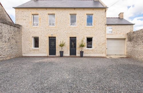 Commes House | Le Repos by Interhome