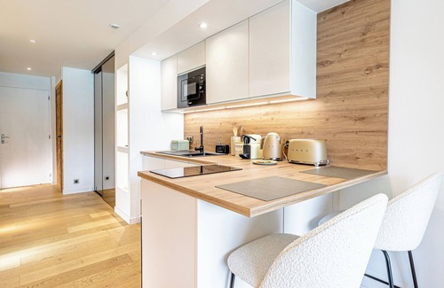 Tresserve Apartment | Le Rivage Alpin - vue lac et spa