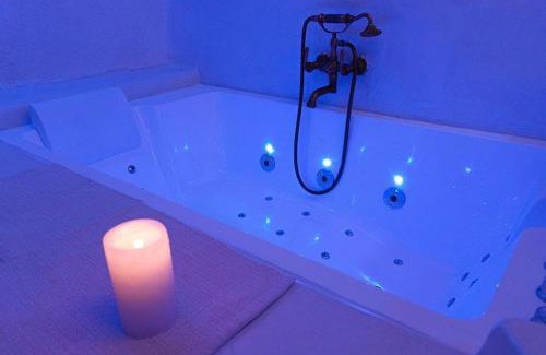 Grasse Apartment | Le Rom Antique