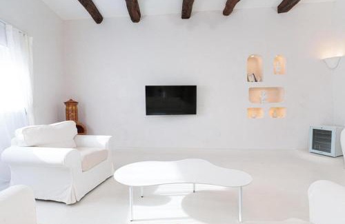 Grasse Apartment | Le Rom Antique