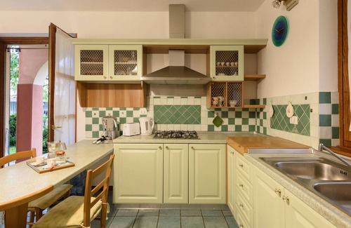 Baveno Apartment | Le Rose di Rosanna by Interhome