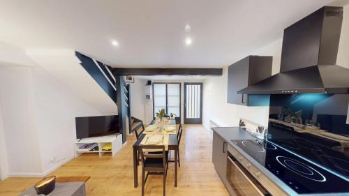 Triel-sur-Seine Apartment | Le Saint Martin - Appartement moderne - Duplex - Centre ville - Gare