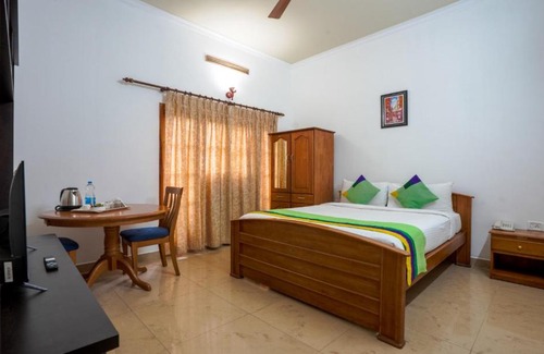 Chinnakanal Resort | Le Selena Munnar