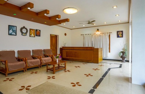 Chinnakanal Resort | Le Selena Munnar