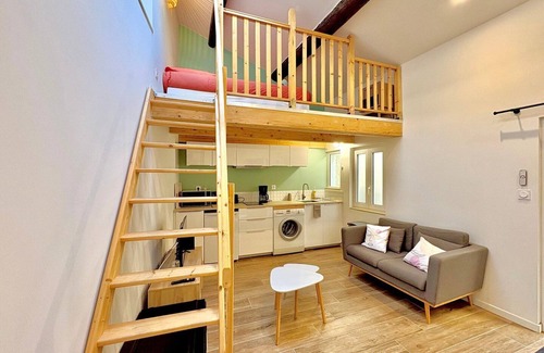 Cadereau Apartment | Le Studio des Tilleuls, Air-Conditioned & Real Bed