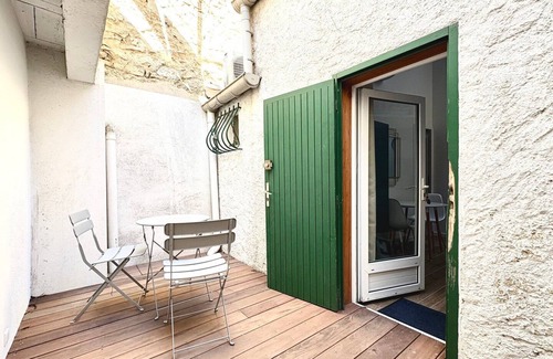 Cadereau Apartment | Le Studio des Tilleuls, Air-Conditioned & Real Bed