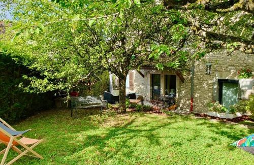 Miserey-Salines House | Le Terrier