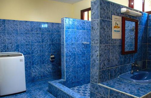 Coromandel Bed & Breakfast | Le Tropical Chez Jeannette