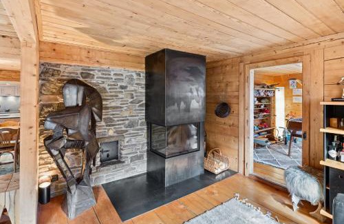 Champery Ski Chalet | Le Vieux Chalet
