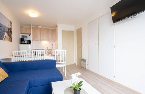 Cap Esterel Apartment | Le Village (C4324) by Interhome