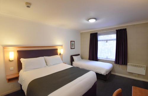 Preston Hotel | Lea Gate by Greene King Inns
