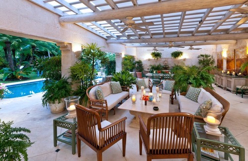 Little Battaleys Villa | Leamington House - Five Bedroom Villa, Sleeps 10