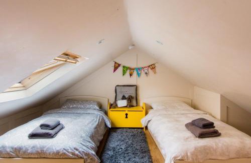 City Centre Dublin House | Leeson Lane Boutique Townhouse
