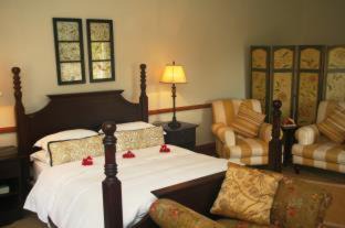 Paterson Cabin | Leeuwenbosch Shearers Lodge - Amakhala Game Reserve