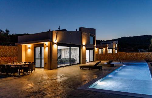 Kavallos Villa | Lefkas View Luxury Villas