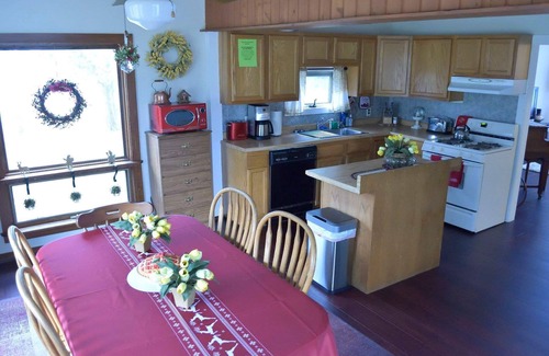 Bear Lake House | Lefler's Rentals, Bear Lake, boating, fishing, casino, skiing, golfing