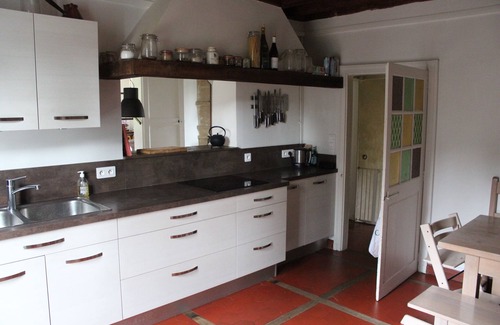 Jambville House | Legcity: Large property with swimming pool and BBQ 45 minutes from the center of Paris