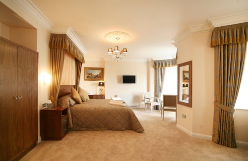 Seafront Hotel | Legends Hotel Brighton